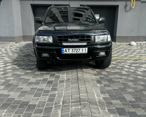 Чорний Опель Фронтера, об'ємом двигуна 2.2 л та пробігом 270 тис. км за 6500 $, фото 1 на Automoto.ua