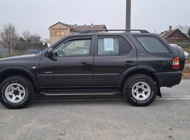 Чорний Опель Фронтера, об'ємом двигуна 2.2 л та пробігом 290 тис. км за 2100 $, фото 7 на Automoto.ua