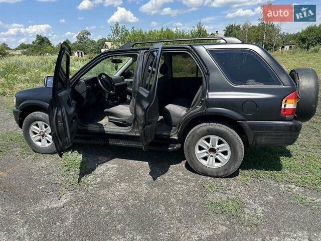 Чорний Опель Фронтера, об'ємом двигуна 2.17 л та пробігом 300 тис. км за 5800 $, фото 2 на Automoto.ua