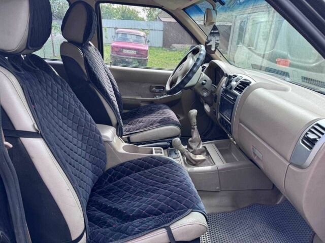 Черный Опель Фронтера, объемом двигателя 2.4 л и пробегом 2 тыс. км за 3000 $, фото 3 на Automoto.ua