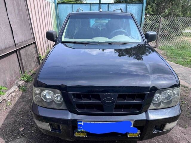 Черный Опель Фронтера, объемом двигателя 2.4 л и пробегом 2 тыс. км за 3000 $, фото 2 на Automoto.ua