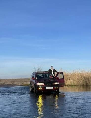 Червоний Опель Фронтера, об'ємом двигуна 2.2 л та пробігом 101 тис. км за 7350 $, фото 6 на Automoto.ua