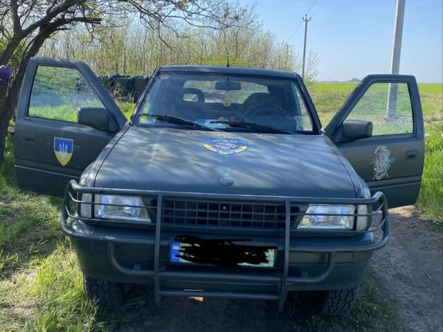 Опель Фронтера, об'ємом двигуна 2 л та пробігом 280 тис. км за 2800 $, фото 2 на Automoto.ua