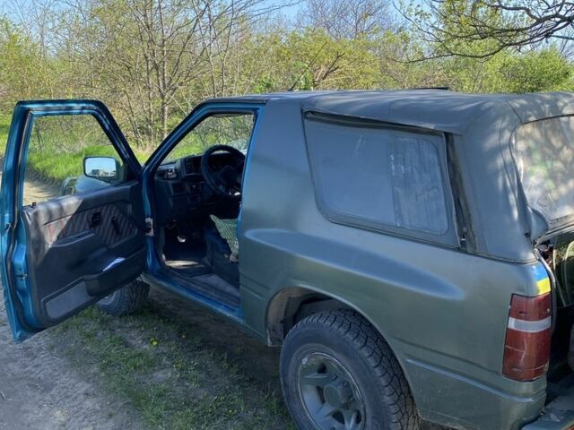 Опель Фронтера, об'ємом двигуна 2 л та пробігом 280 тис. км за 2800 $, фото 1 на Automoto.ua