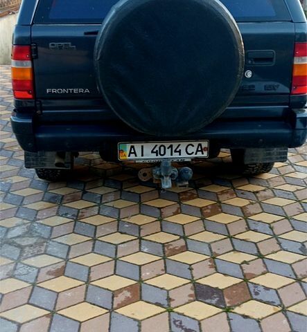 Опель Фронтера, объемом двигателя 2.2 л и пробегом 250 тыс. км за 3800 $, фото 2 на Automoto.ua