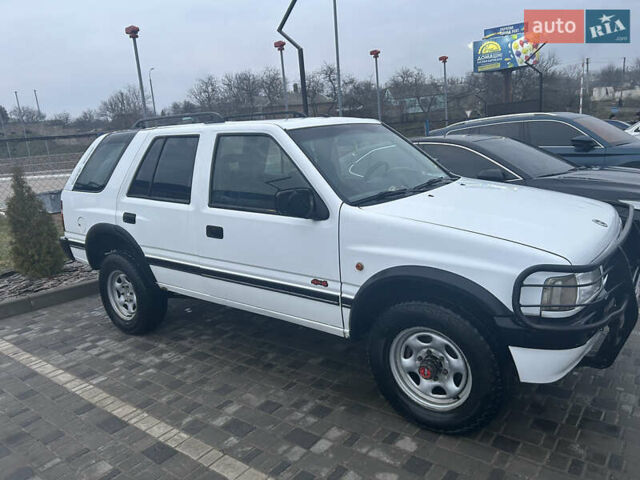 Опель Фронтера, объемом двигателя 2.2 л и пробегом 190 тыс. км за 4500 $, фото 8 на Automoto.ua
