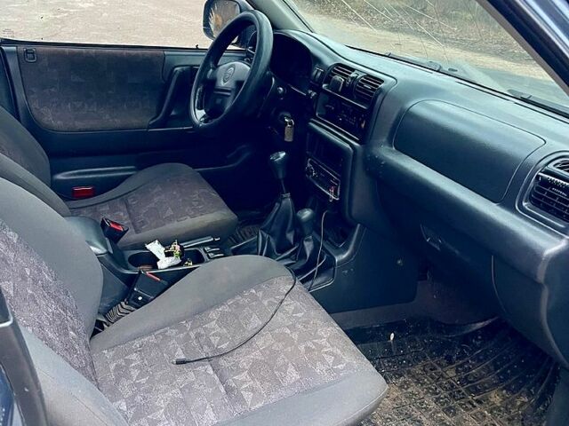 Опель Фронтера, об'ємом двигуна 2.2 л та пробігом 270 тис. км за 2500 $, фото 8 на Automoto.ua