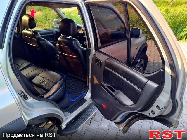 Опель Фронтера, об'ємом двигуна 2.2 л та пробігом 228 тис. км за 7000 $, фото 4 на Automoto.ua