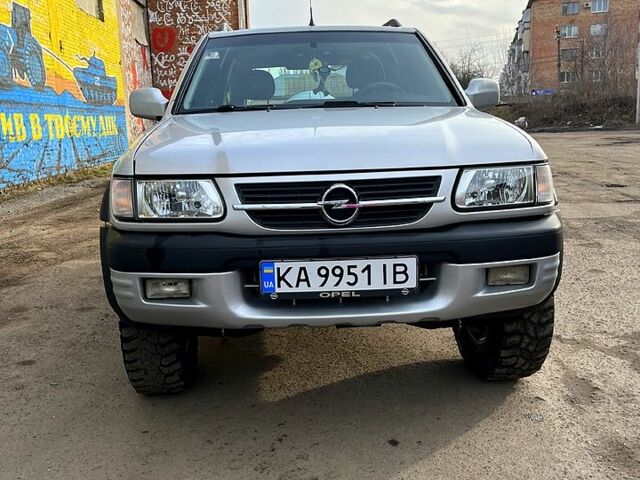 Опель Фронтера, объемом двигателя 2.2 л и пробегом 223 тыс. км за 7000 $, фото 2 на Automoto.ua