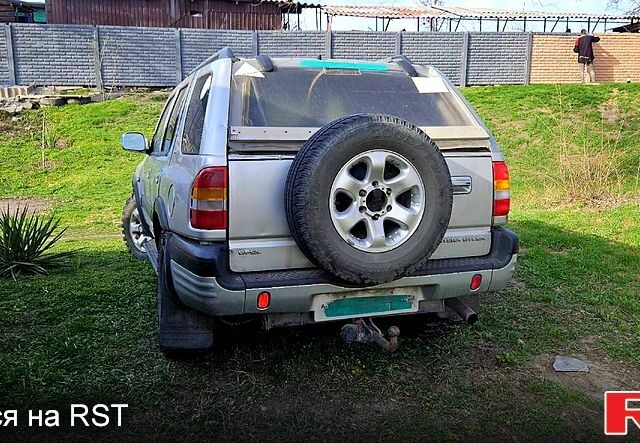 Опель Фронтера, объемом двигателя 22 л и пробегом 280 тыс. км за 2380 $, фото 3 на Automoto.ua