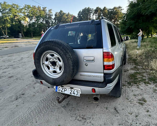 Опель Фронтера, объемом двигателя 2.2 л и пробегом 230 тыс. км за 3400 $, фото 3 на Automoto.ua