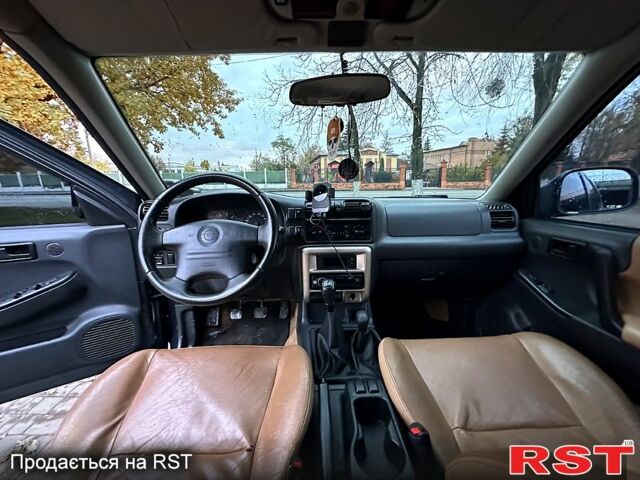 Опель Фронтера, об'ємом двигуна 2.2 л та пробігом 205 тис. км за 4500 $, фото 10 на Automoto.ua