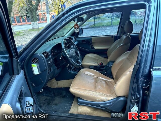 Опель Фронтера, об'ємом двигуна 2.2 л та пробігом 205 тис. км за 4500 $, фото 6 на Automoto.ua