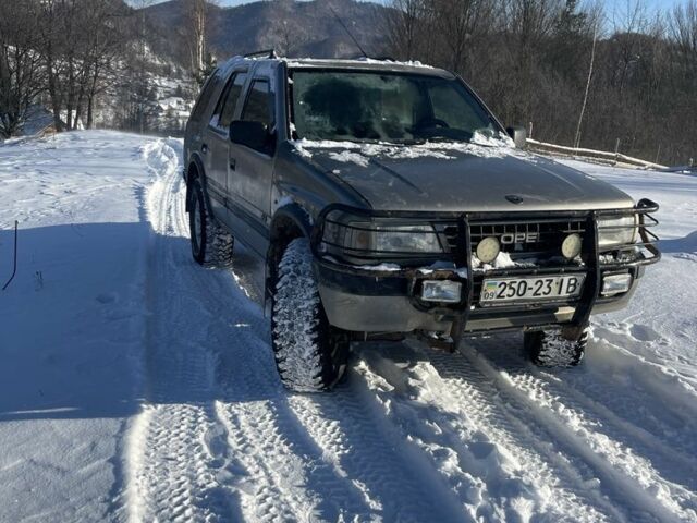 Сірий Опель Фронтера, об'ємом двигуна 2.5 л та пробігом 225 тис. км за 2850 $, фото 3 на Automoto.ua