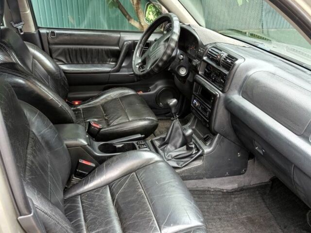 Серый Опель Фронтера, объемом двигателя 3.2 л и пробегом 355 тыс. км за 5500 $, фото 4 на Automoto.ua