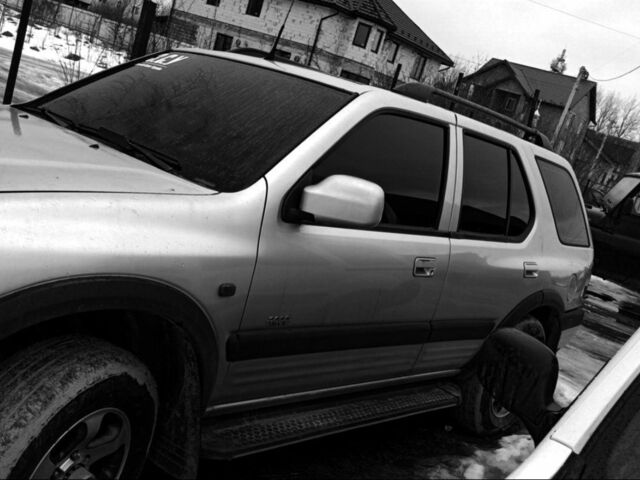 Серый Опель Фронтера, объемом двигателя 3 л и пробегом 150 тыс. км за 6500 $, фото 6 на Automoto.ua