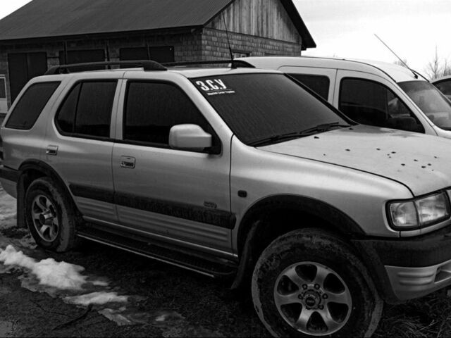 Серый Опель Фронтера, объемом двигателя 3 л и пробегом 150 тыс. км за 6500 $, фото 2 на Automoto.ua