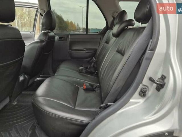 Серый Опель Фронтера, объемом двигателя 2.2 л и пробегом 220 тыс. км за 1900 $, фото 7 на Automoto.ua