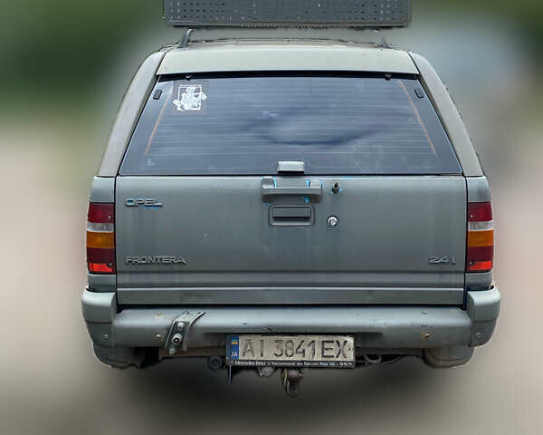 Сірий Опель Фронтера, об'ємом двигуна 2.4 л та пробігом 354 тис. км за 2200 $, фото 5 на Automoto.ua