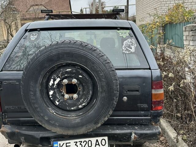 Сірий Опель Фронтера, об'ємом двигуна 2.5 л та пробігом 3 тис. км за 4300 $, фото 3 на Automoto.ua