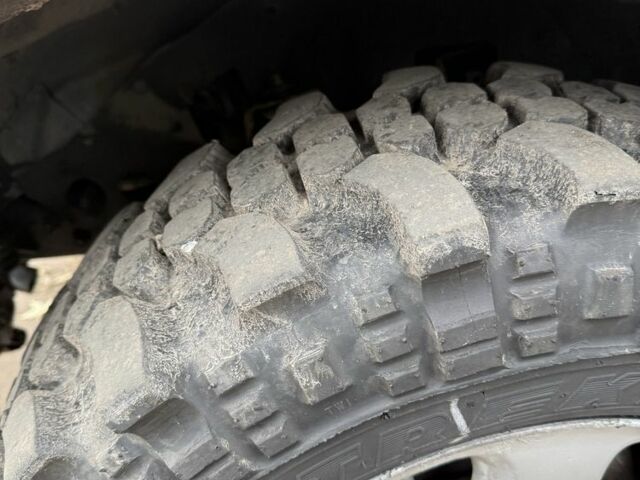 Сірий Опель Фронтера, об'ємом двигуна 2.2 л та пробігом 33 тис. км за 4900 $, фото 2 на Automoto.ua