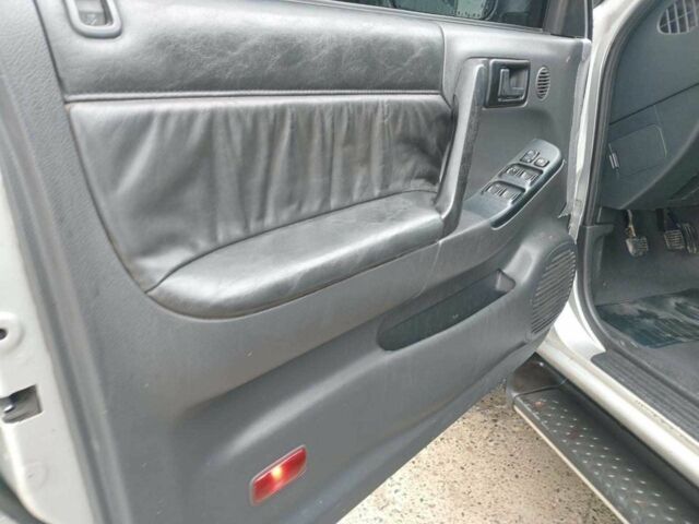 Опель Фронтера 1999 в Львове на Automoto.ua Серый Опель Фронтера, объемом двигателя 2.2 л и пробегом 250 тыс. км за 4540 $, фото 9 на Automoto.ua