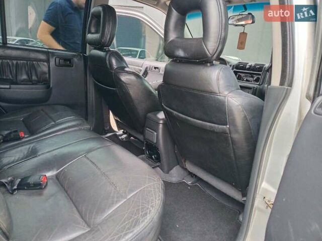 Серый Опель Фронтера, объемом двигателя 2.2 л и пробегом 250 тыс. км за 5290 $, фото 26 на Automoto.ua