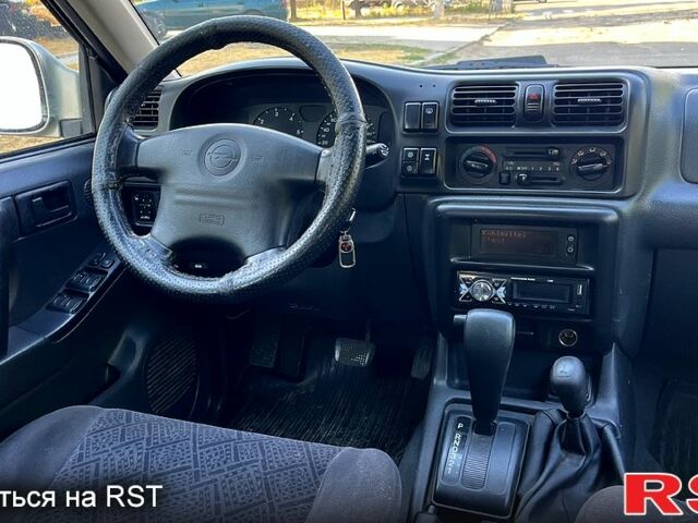 Сірий Опель Фронтера, об'ємом двигуна 2.2 л та пробігом 257 тис. км за 3800 $, фото 8 на Automoto.ua