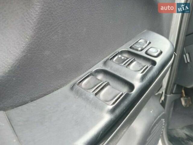 Серый Опель Фронтера, объемом двигателя 2.2 л и пробегом 250 тыс. км за 5290 $, фото 10 на Automoto.ua