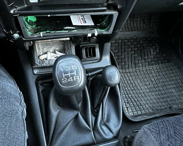 Серый Опель Фронтера, объемом двигателя 2.17 л и пробегом 186 тыс. км за 4900 $, фото 31 на Automoto.ua