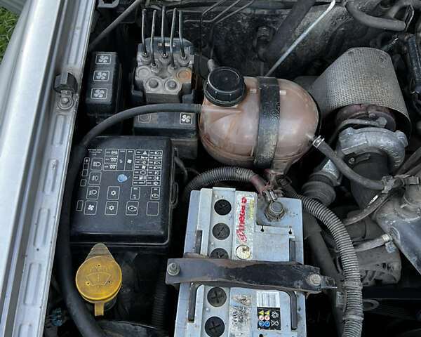 Серый Опель Фронтера, объемом двигателя 2.17 л и пробегом 186 тыс. км за 4900 $, фото 48 на Automoto.ua