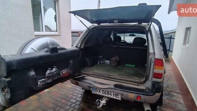 Сірий Опель Фронтера, об'ємом двигуна 2.17 л та пробігом 305 тис. км за 5500 $, фото 4 на Automoto.ua