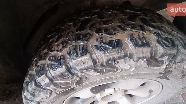 Сірий Опель Фронтера, об'ємом двигуна 2.17 л та пробігом 305 тис. км за 5500 $, фото 11 на Automoto.ua