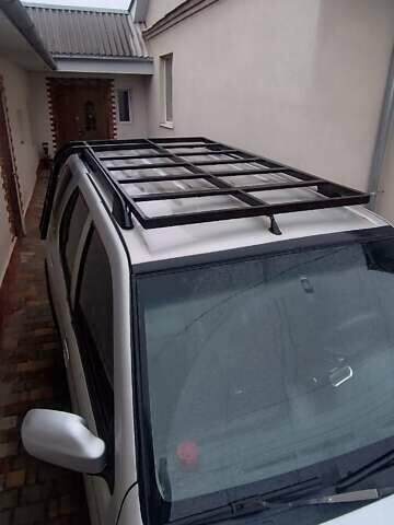 Сірий Опель Фронтера, об'ємом двигуна 2.17 л та пробігом 305 тис. км за 5500 $, фото 7 на Automoto.ua