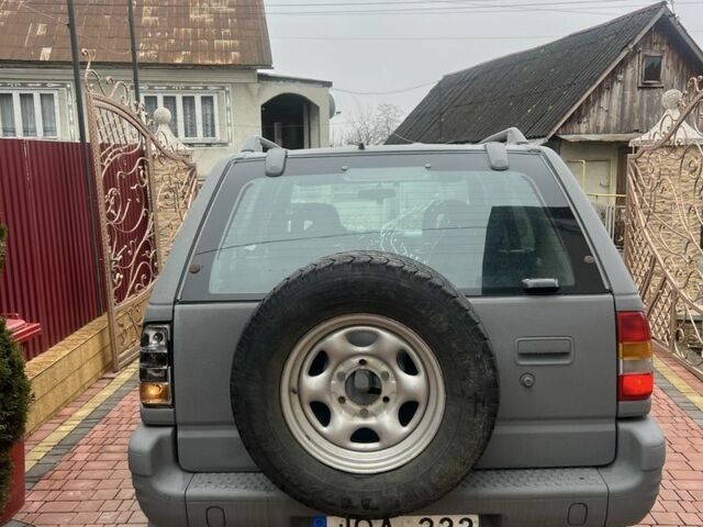 Сірий Опель Фронтера, об'ємом двигуна 2.2 л та пробігом 270 тис. км за 2550 $, фото 2 на Automoto.ua