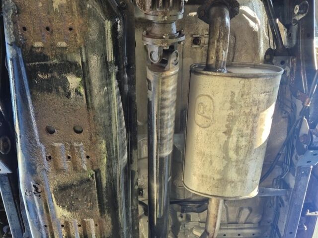 Серый Опель Фронтера, объемом двигателя 2.2 л и пробегом 124 тыс. км за 3400 $, фото 7 на Automoto.ua