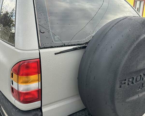 Серый Опель Фронтера, объемом двигателя 2.17 л и пробегом 300 тыс. км за 6500 $, фото 6 на Automoto.ua