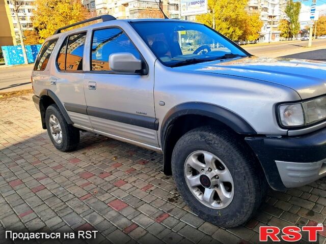 Опель Фронтера 2002 в Херсоне на Automoto.ua Серый Опель Фронтера, объемом двигателя 2.2 л и пробегом 298 тыс. км за 5200 $, фото 1 на Automoto.ua