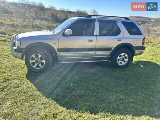 Сірий Опель Фронтера, об'ємом двигуна 2.17 л та пробігом 289 тис. км за 4999 $, фото 8 на Automoto.ua