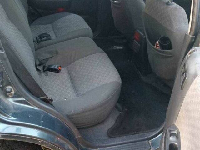 Серый Опель Фронтера, объемом двигателя 2.2 л и пробегом 280 тыс. км за 3316 $, фото 3 на Automoto.ua