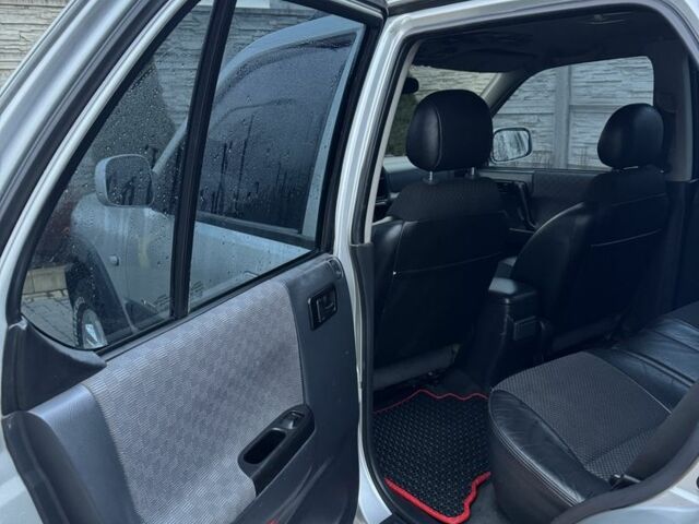 Сірий Опель Фронтера, об'ємом двигуна 2.2 л та пробігом 3 тис. км за 5500 $, фото 12 на Automoto.ua