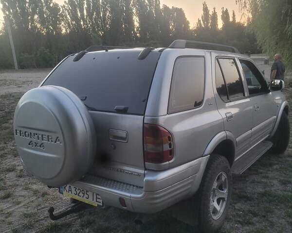 Сірий Опель Фронтера, об'ємом двигуна 2.17 л та пробігом 240 тис. км за 6499 $, фото 4 на Automoto.ua