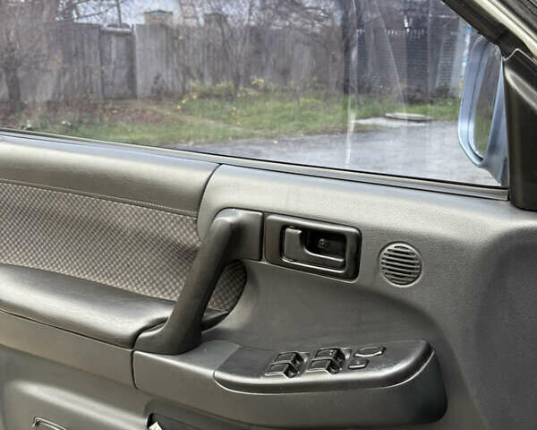 Сірий Опель Фронтера, об'ємом двигуна 2.2 л та пробігом 399 тис. км за 6500 $, фото 9 на Automoto.ua