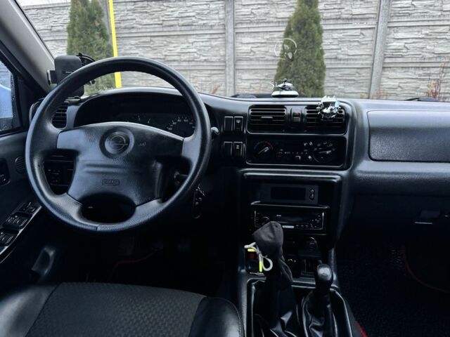 Сірий Опель Фронтера, об'ємом двигуна 2.2 л та пробігом 3 тис. км за 5500 $, фото 17 на Automoto.ua