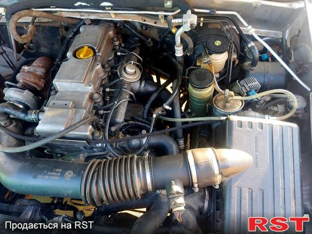 Опель Фронтера 2003 у Одесі на Automoto.ua Сірий Опель Фронтера, об'ємом двигуна 2.2 л та пробігом 336 тис. км за 3799 $, фото 5 на Automoto.ua