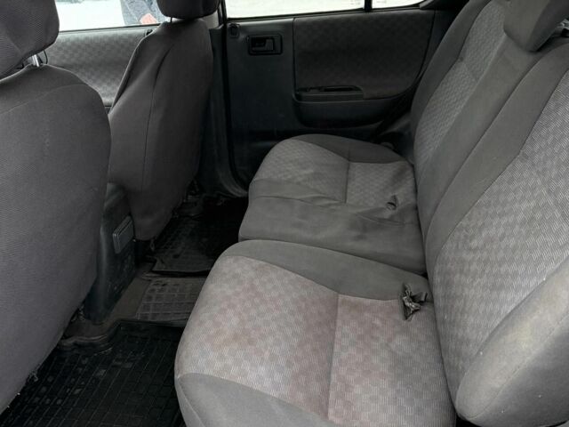 Сірий Опель Фронтера, об'ємом двигуна 2.2 л та пробігом 266 тис. км за 3500 $, фото 7 на Automoto.ua