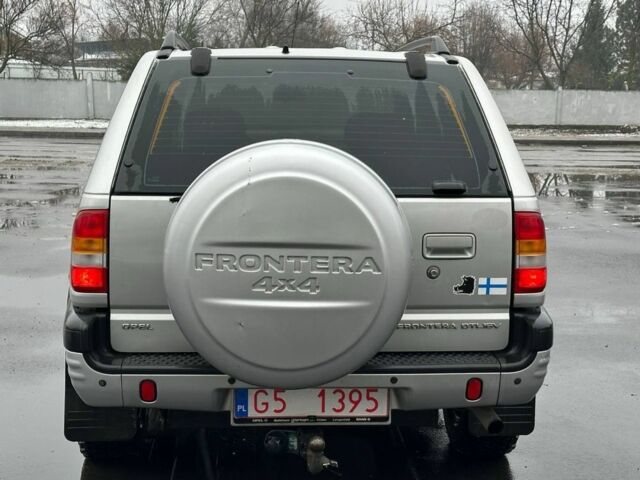 Серый Опель Фронтера, объемом двигателя 2.2 л и пробегом 260 тыс. км за 3850 $, фото 4 на Automoto.ua