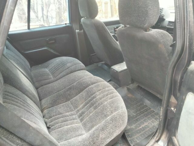 Синий Опель Фронтера, объемом двигателя 2.3 л и пробегом 260 тыс. км за 2500 $, фото 7 на Automoto.ua