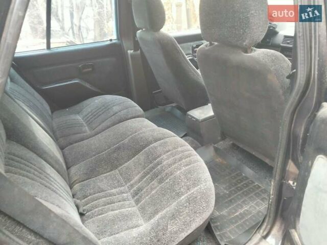 Синий Опель Фронтера, объемом двигателя 2.29 л и пробегом 260 тыс. км за 2500 $, фото 2 на Automoto.ua