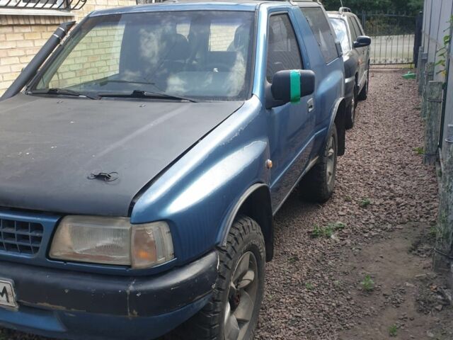 Синий Опель Фронтера, объемом двигателя 2.2 л и пробегом 336 тыс. км за 3000 $, фото 12 на Automoto.ua